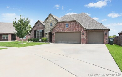 8233 N 77th Ave E, Owasso, OK 74055 - photo 4