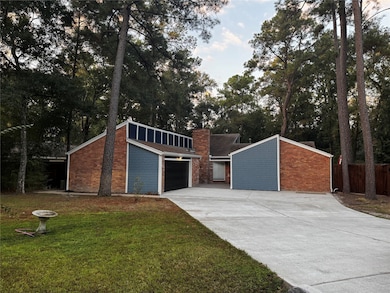 33 Crystal Lake Ln, Spring, TX 77380 - photo 2