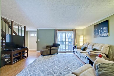 1680 Van Pelt Street-6