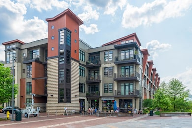 08 - 129 Walnut Street