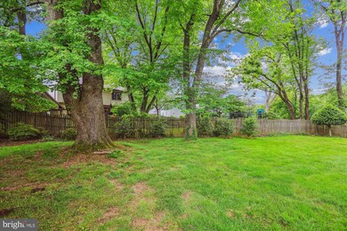 1904 Poole Ln, McLean, VA 22101 - photo 5