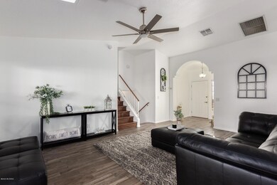 9950 N Laurelwood Dr, Tucson, AZ 85737 - photo 6