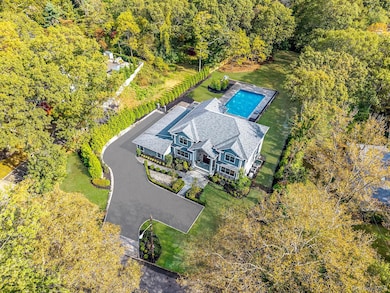 4 Carriage Ct, Dix Hills, NY 11746 - photo 6