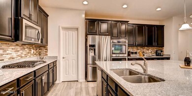 3932 E Canyon Place Chandler-MLS_Size-00