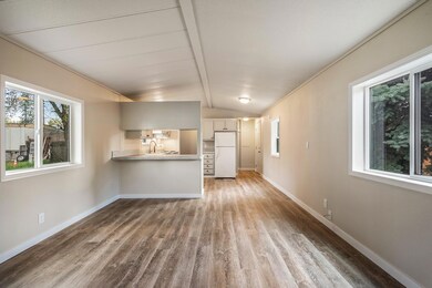 8598 W Meadow Brook Cir, Rathdrum, ID 83858 - photo 5