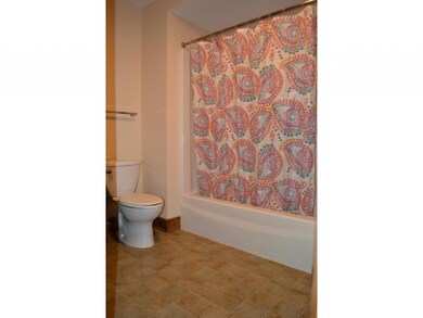 327 Old Quechee Rd unit B, Hartford, VT 05001 - photo 5