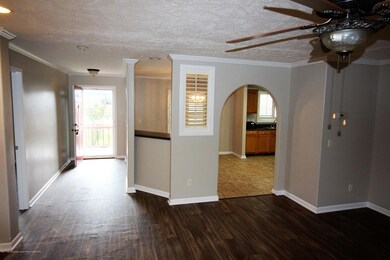 703 Bennett Cir, Byhalia, MS 38611 - photo 2