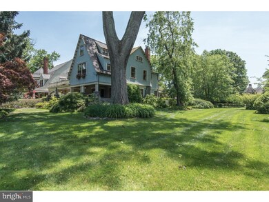 208 E Beechtree Ln, Wayne, PA 19087 - photo 3