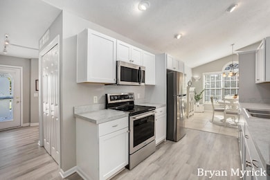 2933 Willow View Way unit 21, Holland, MI 49424 - photo 7