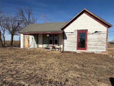 109 2nd St, Custer City, OK 73639 - photo 6