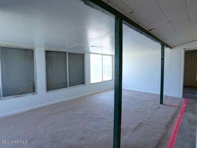 023-349884 - Arizona Room 01-B