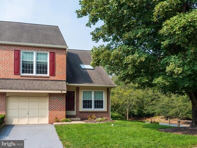 11 Hickory Ct unit 24, Downingtown, PA 19335 - photo 2