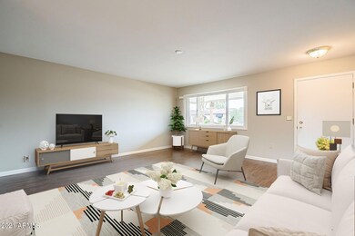 Living Room (virtually staged)