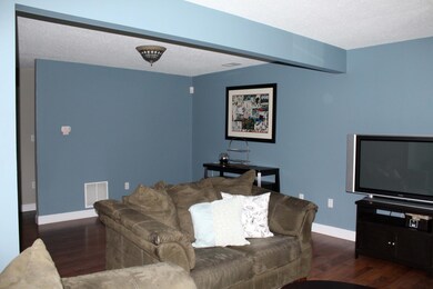 80 Madison Ct unit 58, Tinton Falls, NJ 07712 - photo 2