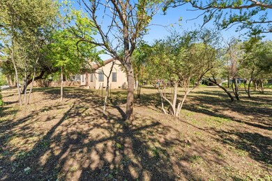 810 E 45th St, Austin, TX 78751 - photo 5