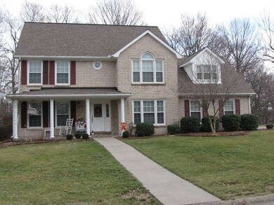 813 Isaac Shelby Cir E, Frankfort, KY 40601 - photo 2