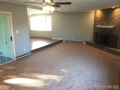 step down family room w/FP