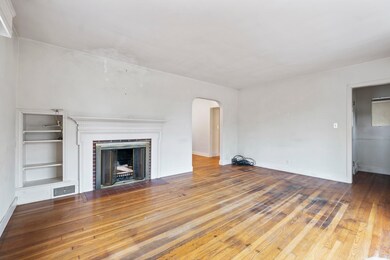 71 McKeen Street_116