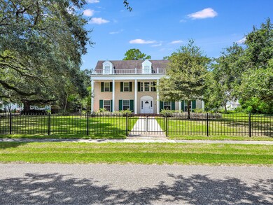 314 S Beauregard St, Alvin, TX 77511 - photo 2