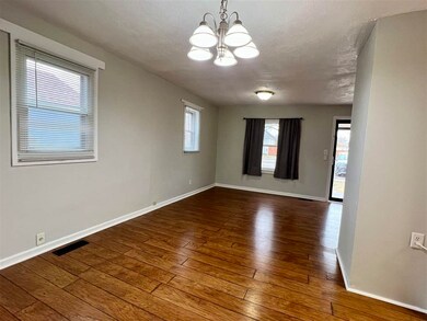 1823 Woodlawn Ave, Terre Haute, IN 47804 - photo 2