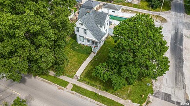 504 N Kickapoo St, Lincoln, IL 62656 - photo 2