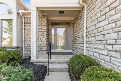 917 Augusta Glen Dr, Columbus, OH 43235 - photo 2