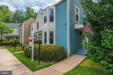 1739 Quietree Dr, Reston, VA 20194 - photo 2