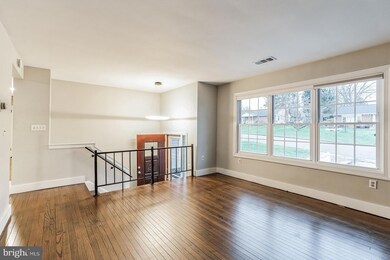 9 Queen St, Douglassville, PA 19518 - photo 4