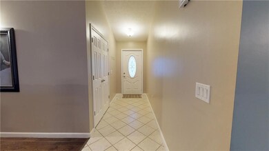 1709 Williamsburg Cir, Franklin, IN 46131 - photo 3