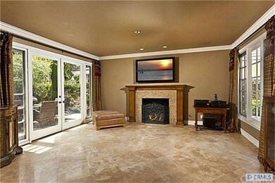 Living Room w/Fireplace