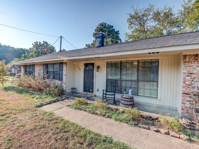 719 Georgia Oak St, Nacogdoches, TX 75964 - photo 5