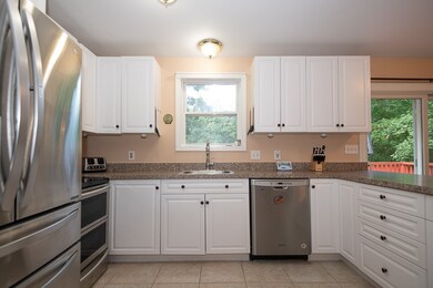 47 Grove St, Spencer, MA 01562 - photo 3