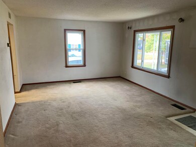 1009 W Haines Ave, Muncie, IN 47303 - photo 5