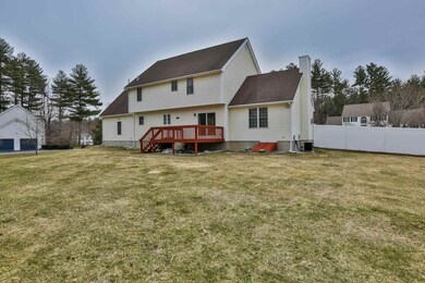 45 Buckingham Dr, Londonderry, NH 03053 - photo 4