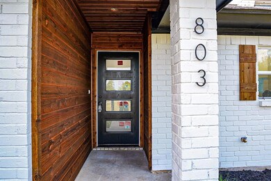 803 Barry Ln, Cleburne, TX 76031 - photo 2