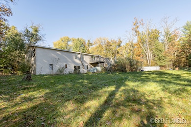 7308 E 76th St, Newaygo, MI 49337 - photo 3