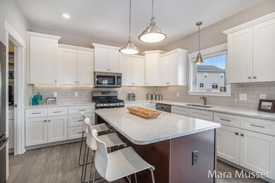 6444 Red Point Dr SW, Byron Center, MI 49315 - photo 7