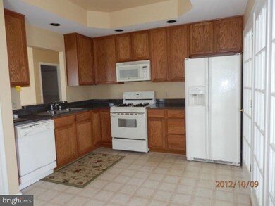 11201 Kenyon Ln, Fredericksburg, VA 22407 - photo 6