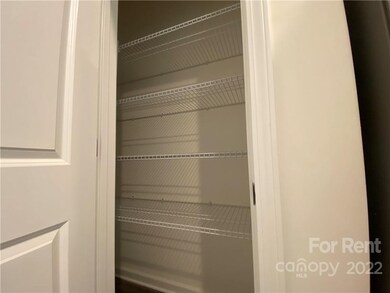 213 Wolf Creek Ln, Statesville, NC 28625 - photo 5