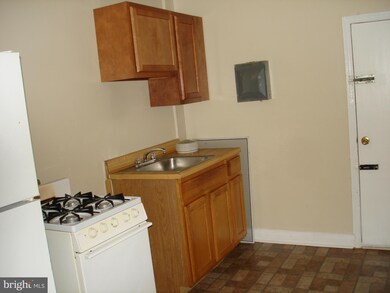 3029 E Federal St unit 2ND FLOOR, Baltimore, MD 21213 - photo 4