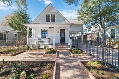 829 Arlington St, Houston, TX 77007 - photo 3