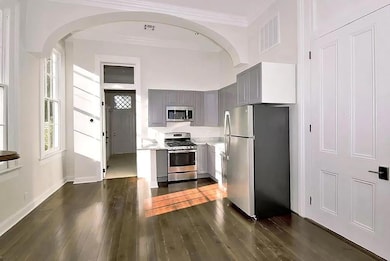 1002 Third St unit 1, New Orleans, LA 70130 - photo 2