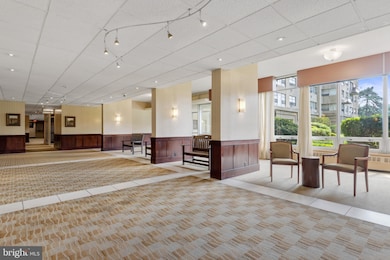 Radnor House unit 614, Bryn Mawr, PA 19010 - photo 2