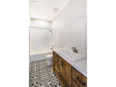 331 W Koa St, Washougal, WA 98671 - photo 6