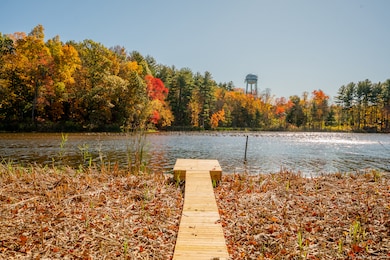 59 N Main St, East Windsor, CT 06088 - photo 2