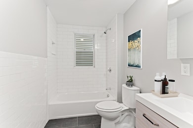 11 Harbor View St unit 1, Dorchester, MA 02125 - photo 2