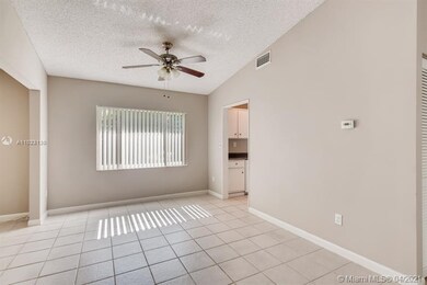 unlisted-address, Davie, FL 33325 - photo 4