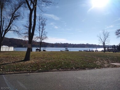 17-19 Shore Rd, Jefferson, NJ 07849 - photo 4