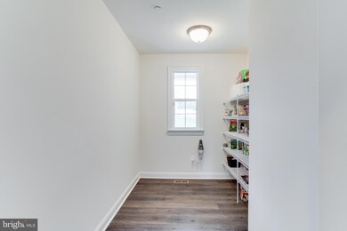 212 Dismondy Dr, Huntingtown, MD 20639 - photo 5