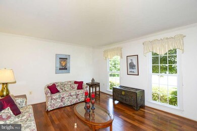 11601 Everglade Ct, North Potomac, MD 20878 - photo 7